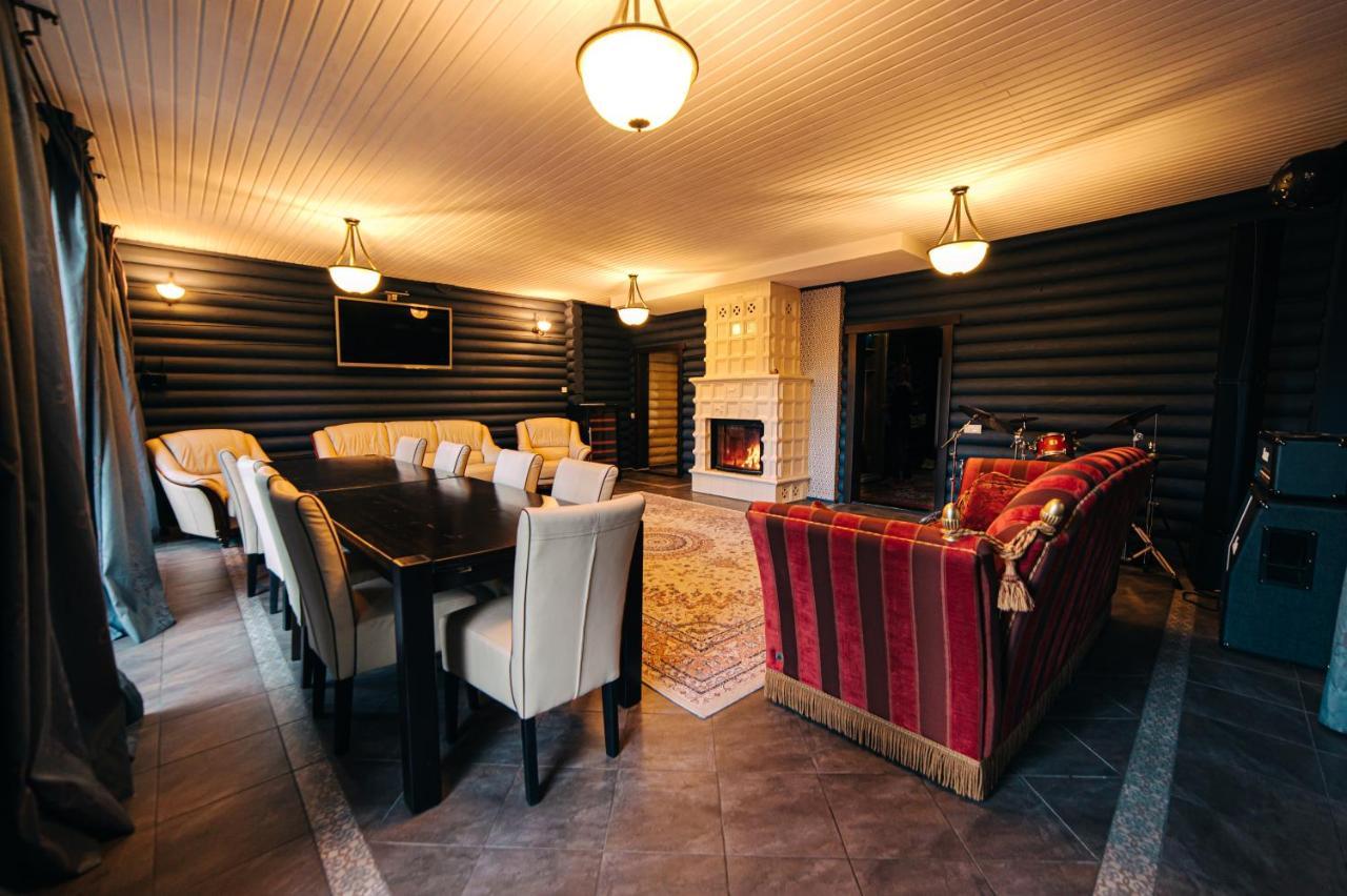 Chalet Melodiyagir Pilipets Ngoại thất bức ảnh